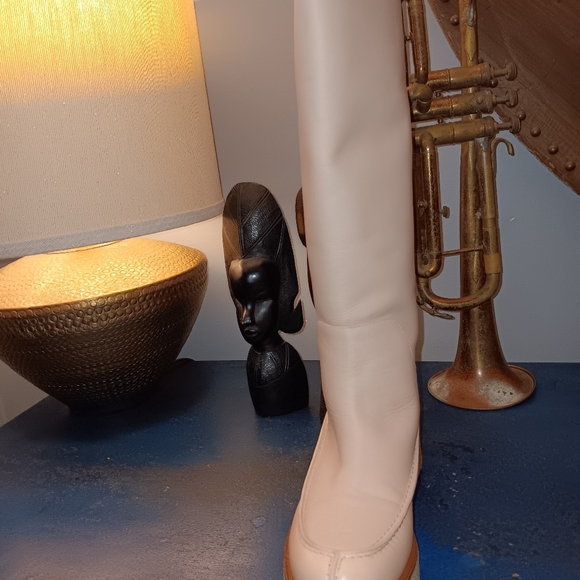 Ttela9 boots - Picture 2 of 2